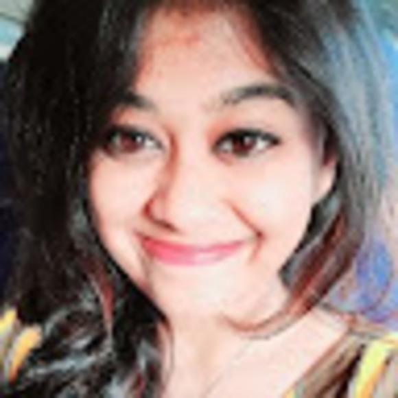 Meet your Posher, Reshma - Picture 1 of 1